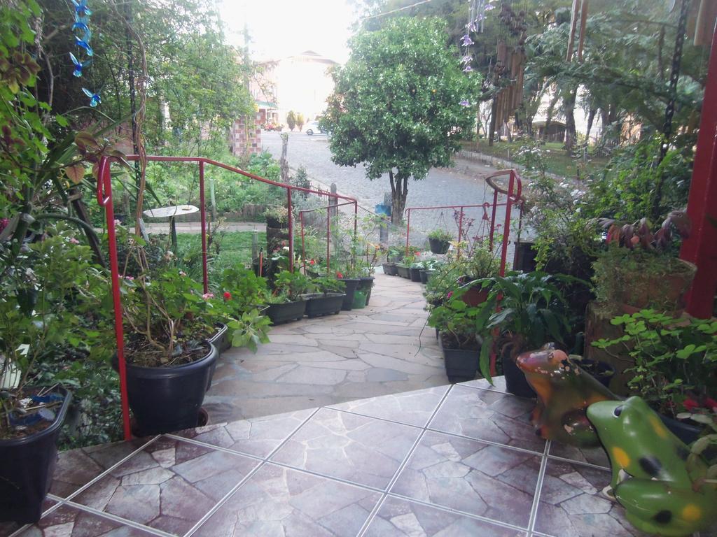 Pousada Vila Suica Canela Buitenkant foto